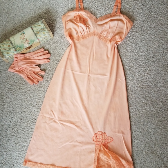 Vintage Other - Vintage Hand Dyed Embroidered Lace Slip